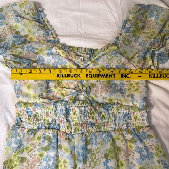 Madden NYC floral mini dress size medium y2k babydoll milkmaid summer romantic f - Picture 11 of 11